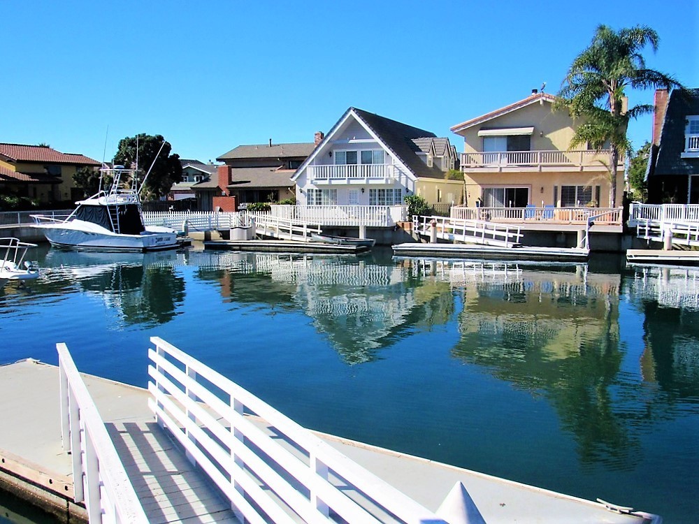 2331 S. Victoria Ave - Ventura - California - 2 bed, 2.5 bath rental property