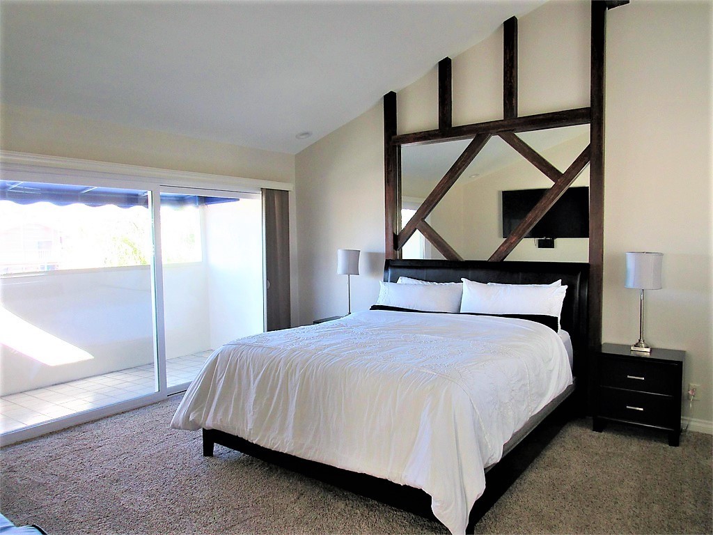 2331 S. Victoria Ave - Ventura - California - 2 bed, 2.5 bath rental property