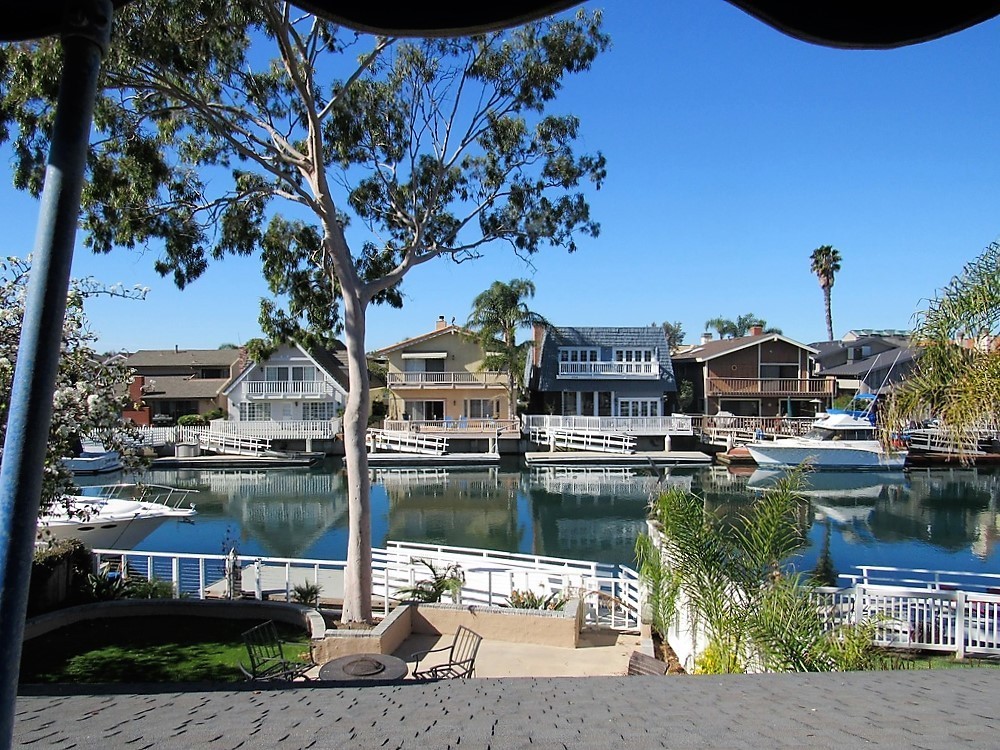 2331 S. Victoria Ave - Ventura - California - 2 bed, 2.5 bath rental property
