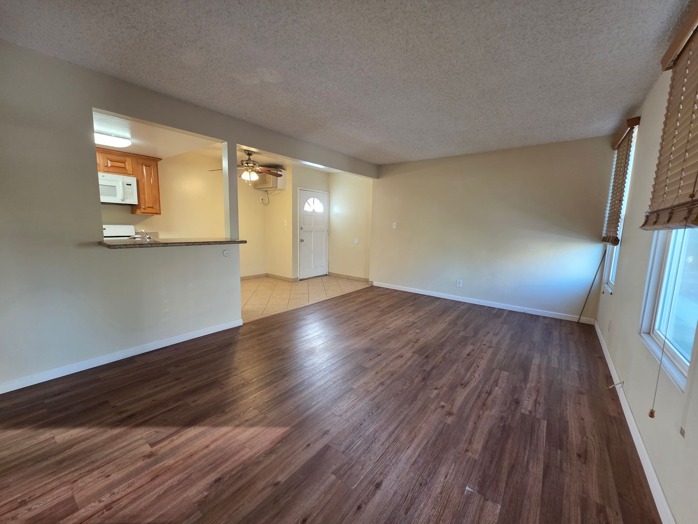 2336 North Ontario Street - Burbank - California - 1 bed, 1 bath rental property