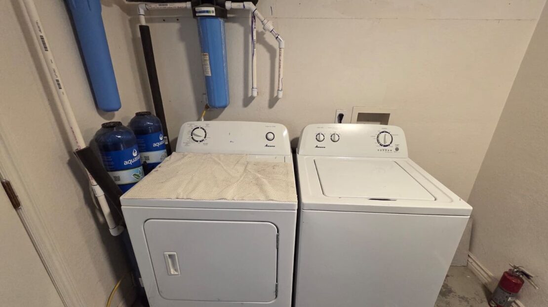 2422 La Pluma  - Henderson - Nevada - 3 bed, 2 bath rental property