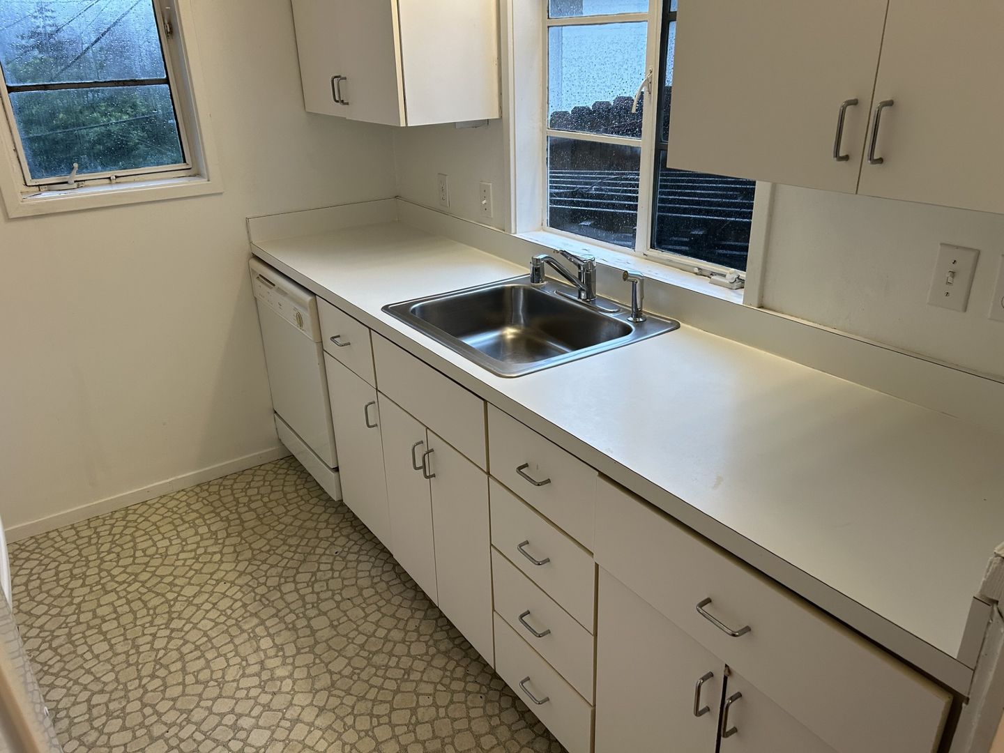249 Prospect Drive - San Rafael - California - 2 bed, 1 bath rental property