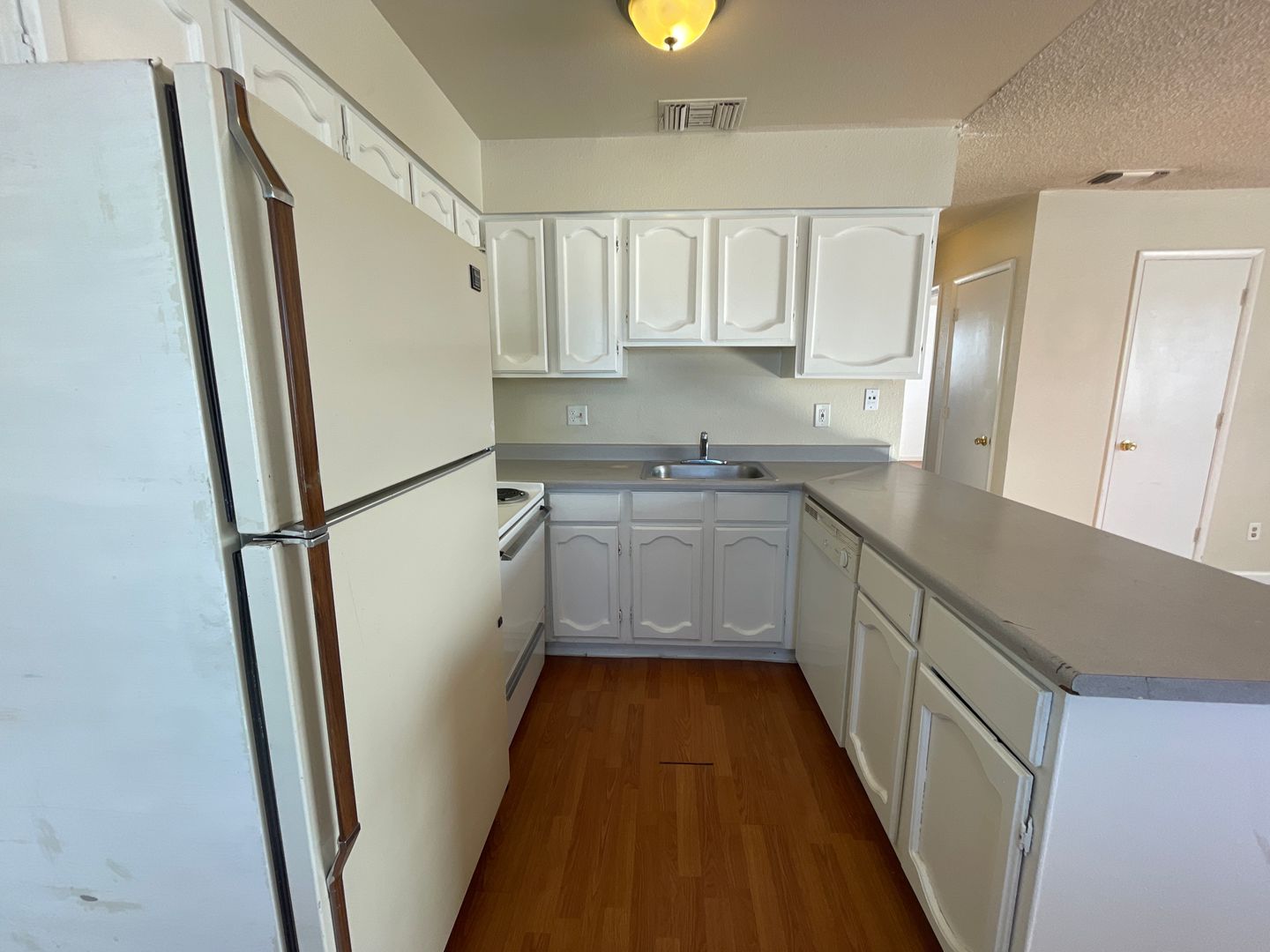 2560 E Street - F - Sparks - Nevada - 2 bed, 1 bath rental property