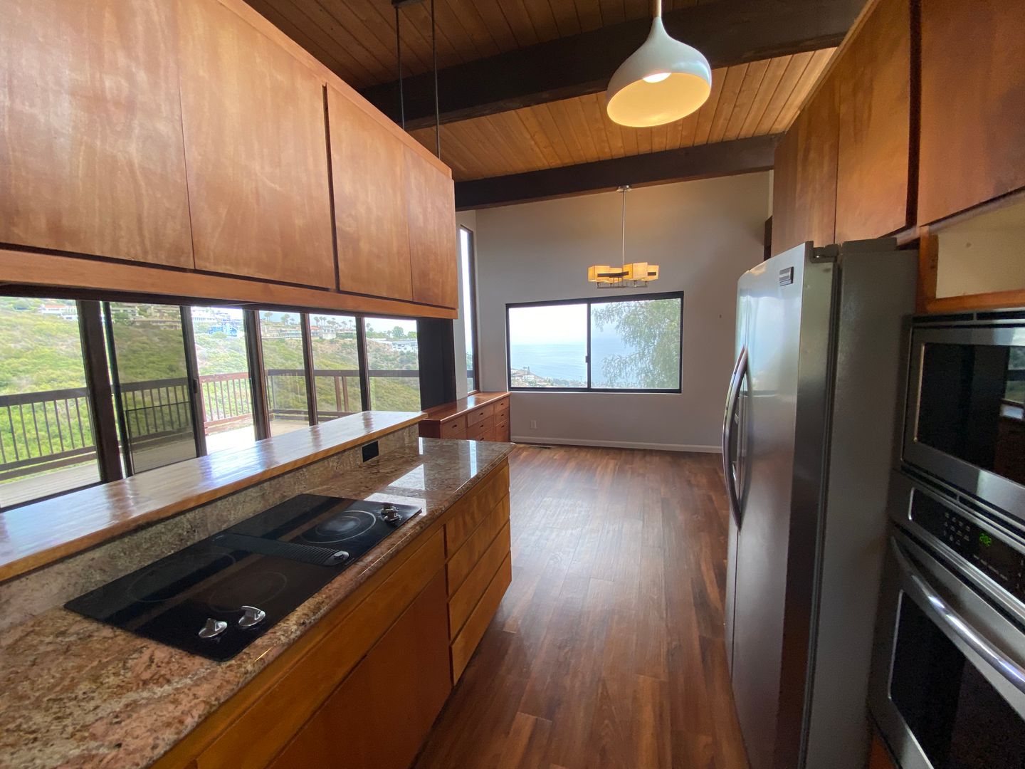 2582 Bonita Way - Laguna Beach - California - 4 bed, 2 bath rental property