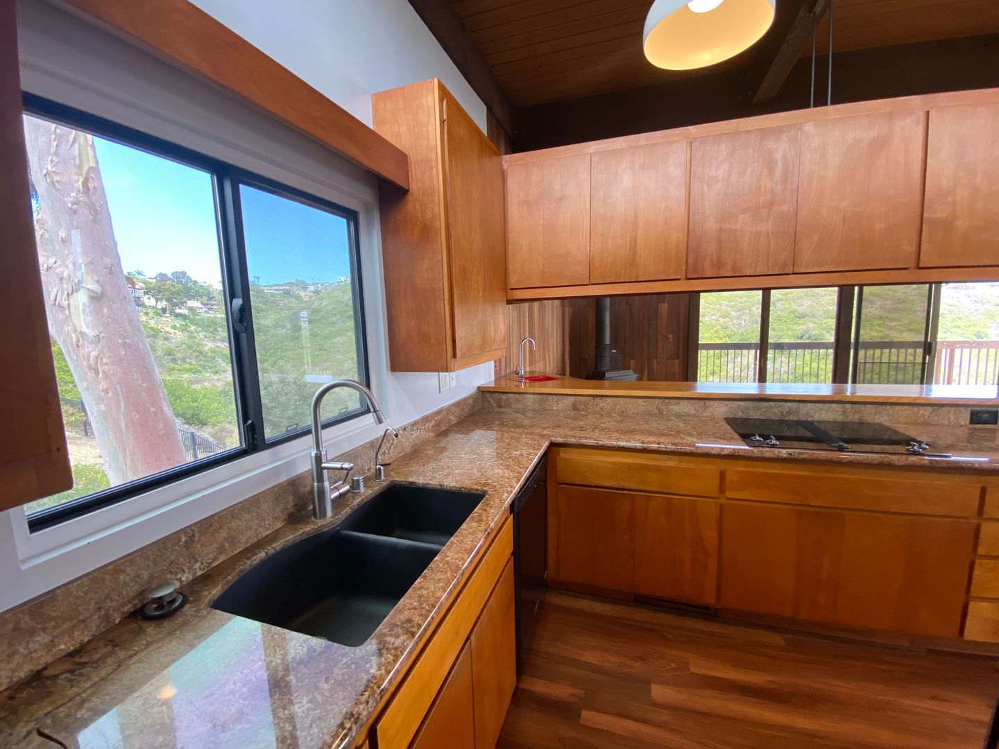 2582 Bonita Way - Laguna Beach - California - 4 bed, 2 bath rental property
