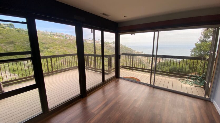 2582 Bonita Way - Laguna Beach - California - 4 bed, 2 bath rental property