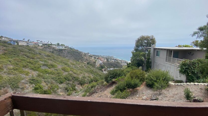 2582 Bonita Way - Laguna Beach - California - 4 bed, 2 bath rental property