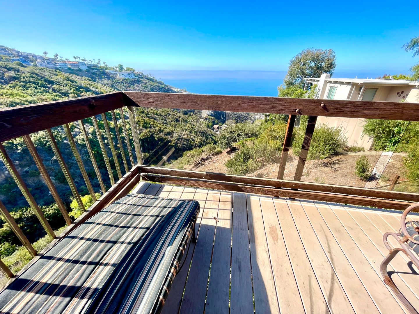 2582 Bonita Way - Laguna Beach - California - 4 bed, 2 bath rental property