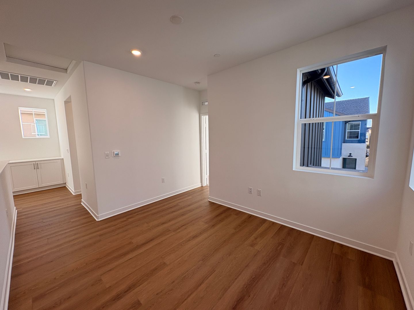 2606 E Forest Paseo - Ontario - California - 3 bed, 2.5 bath rental property