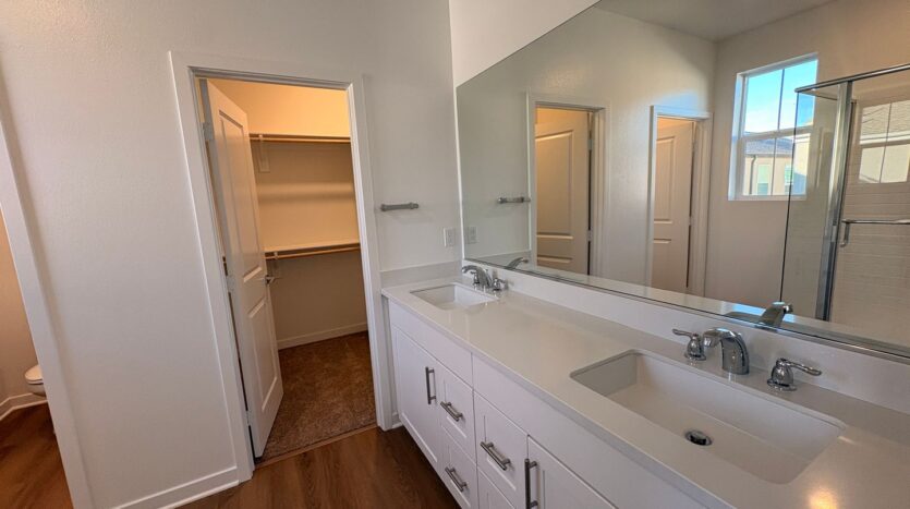 2606 E Forest Paseo - Ontario - California - 3 bed, 2.5 bath rental property