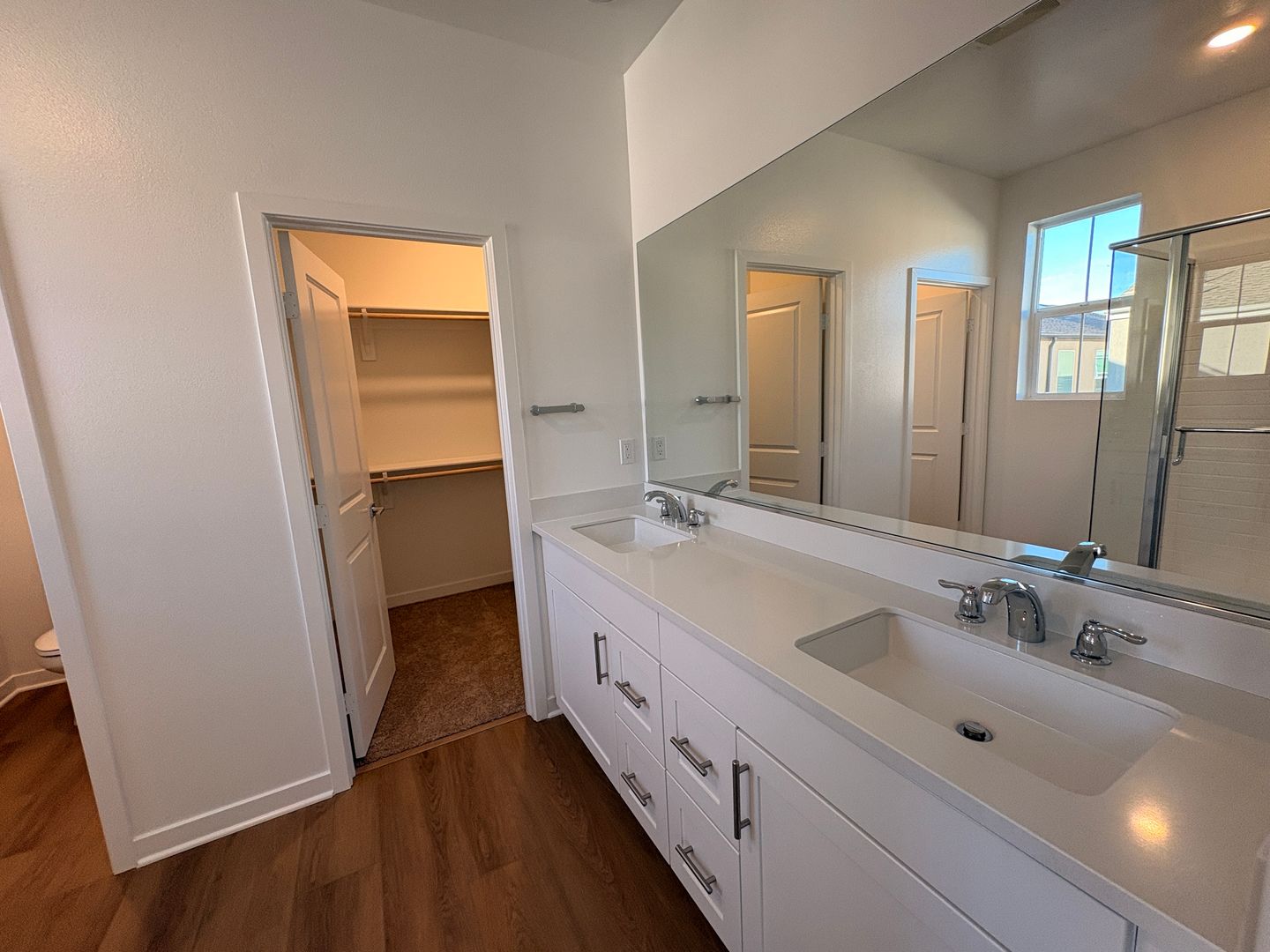 2606 E Forest Paseo - Ontario - California - 3 bed, 2.5 bath rental property