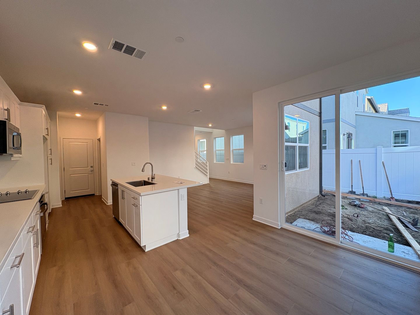 2606 E Forest Paseo - Ontario - California - 3 bed, 2.5 bath rental property