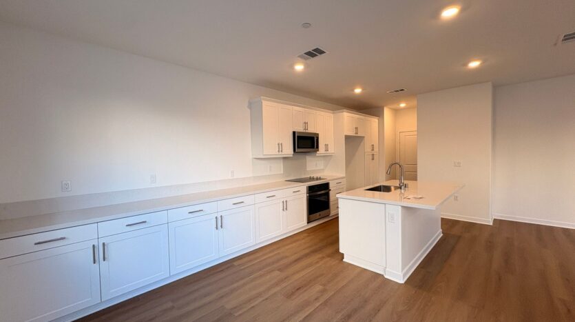 2606 E Forest Paseo - Ontario - California - 3 bed, 2.5 bath rental property