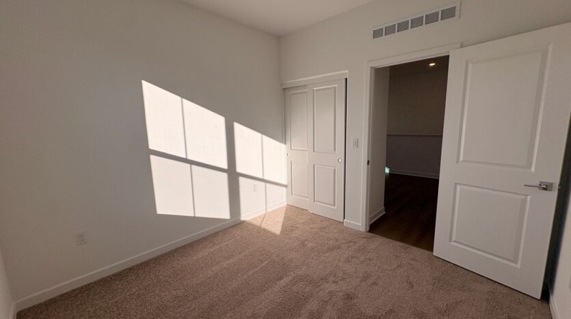 2606 E Forest Paseo - Ontario - California - 3 bed, 2.5 bath rental property