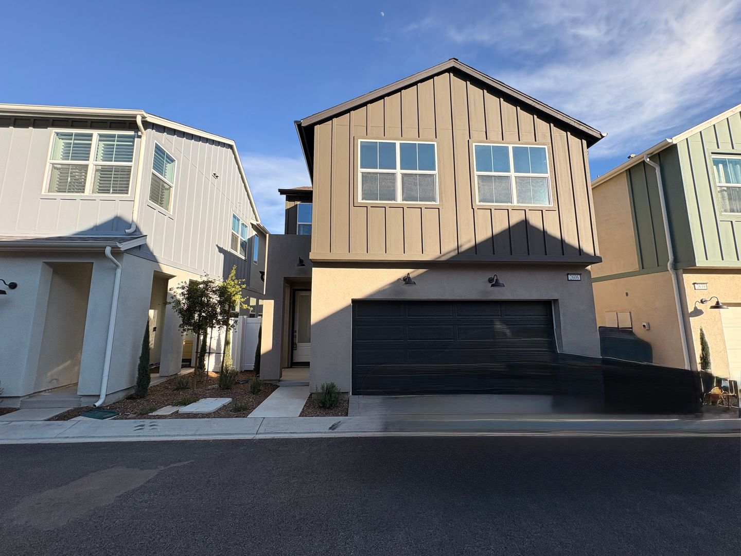 2606 E Forest Paseo - Ontario - California - 3 bed, 2.5 bath rental property