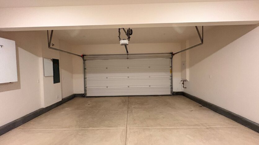 2606 E Forest Paseo - Ontario - California - 3 bed, 2.5 bath rental property