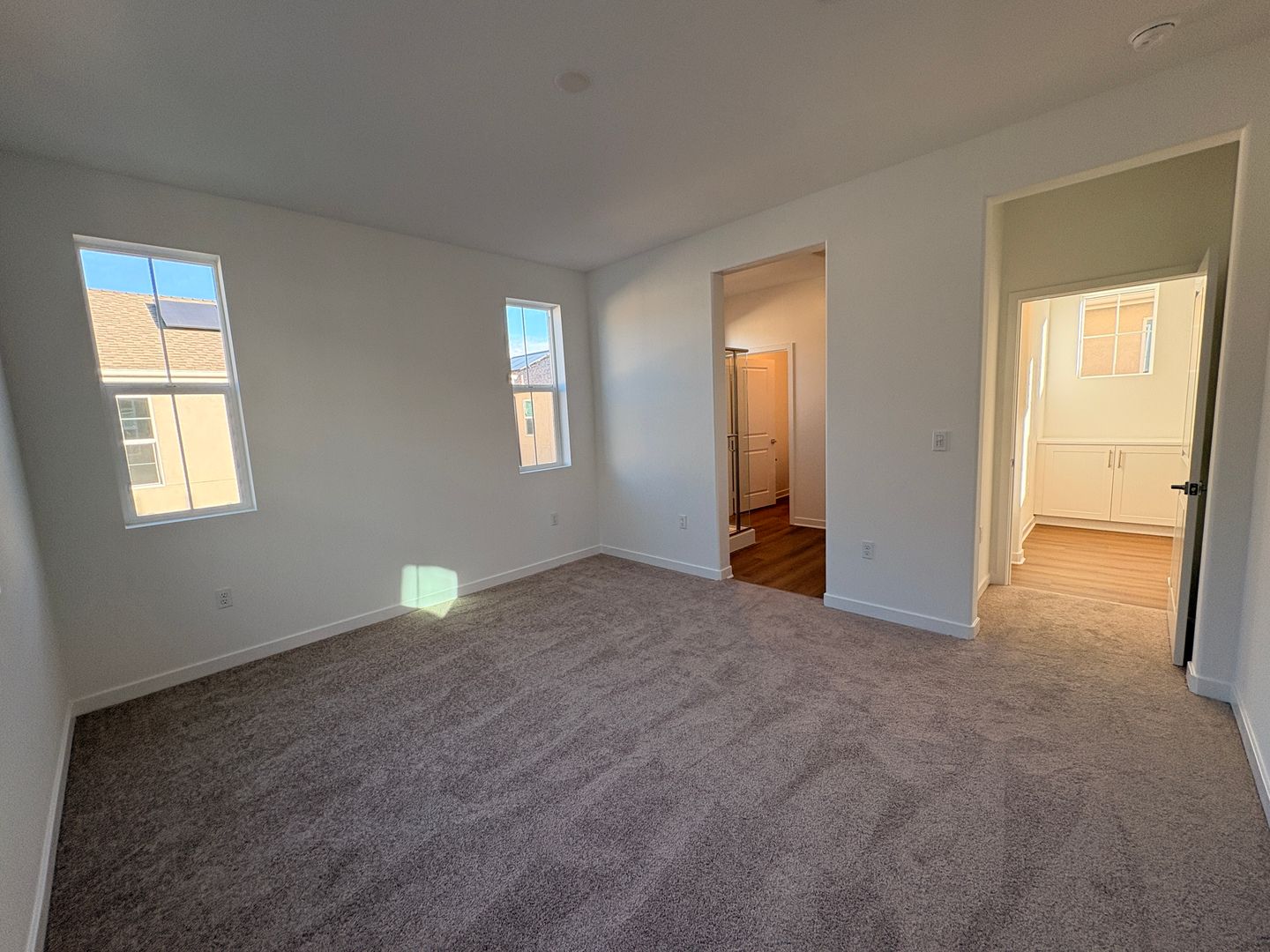 2606 E Forest Paseo - Ontario - California - 3 bed, 2.5 bath rental property