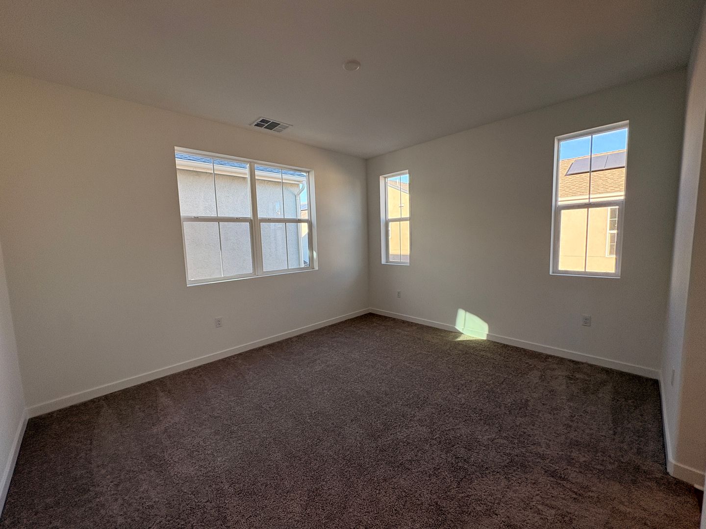 2606 E Forest Paseo - Ontario - California - 3 bed, 2.5 bath rental property