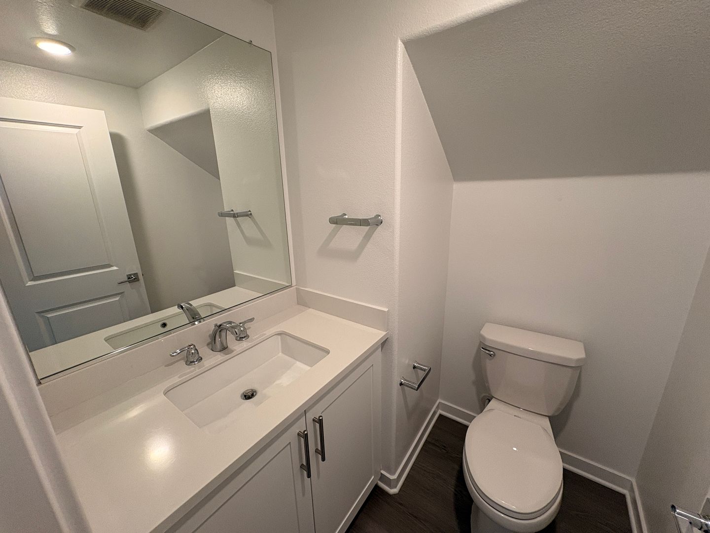 2643 E Hyde Paseo - Ontario - California - 3 bed, 2.5 bath rental property