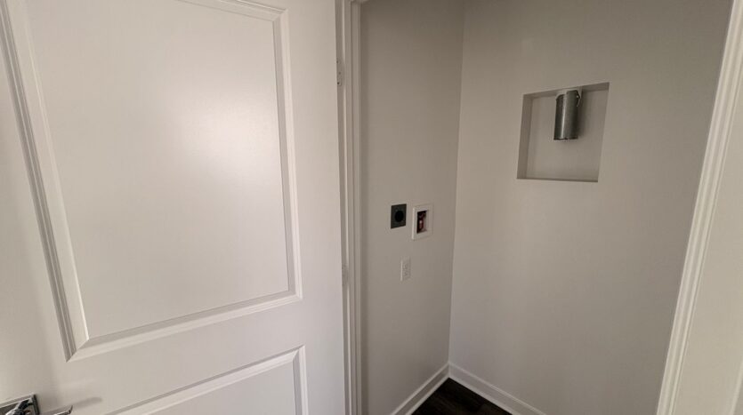 2643 E Hyde Paseo - Ontario - California - 3 bed, 2.5 bath rental property