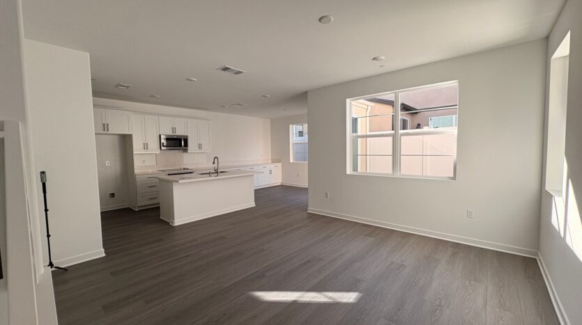 2643 E Hyde Paseo - Ontario - California - 3 bed, 2.5 bath rental property