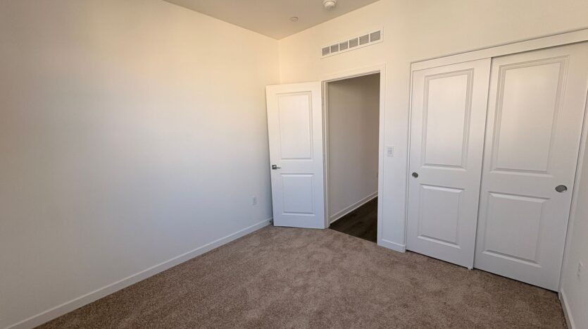 2643 E Hyde Paseo - Ontario - California - 3 bed, 2.5 bath rental property