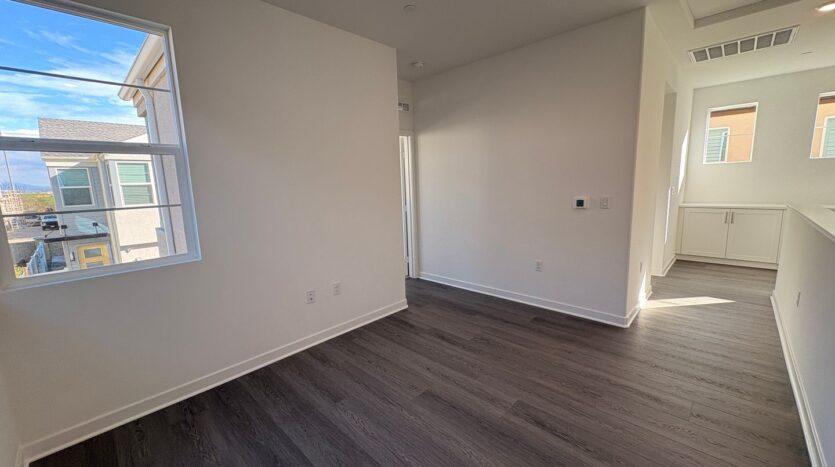 2643 E Hyde Paseo - Ontario - California - 3 bed, 2.5 bath rental property