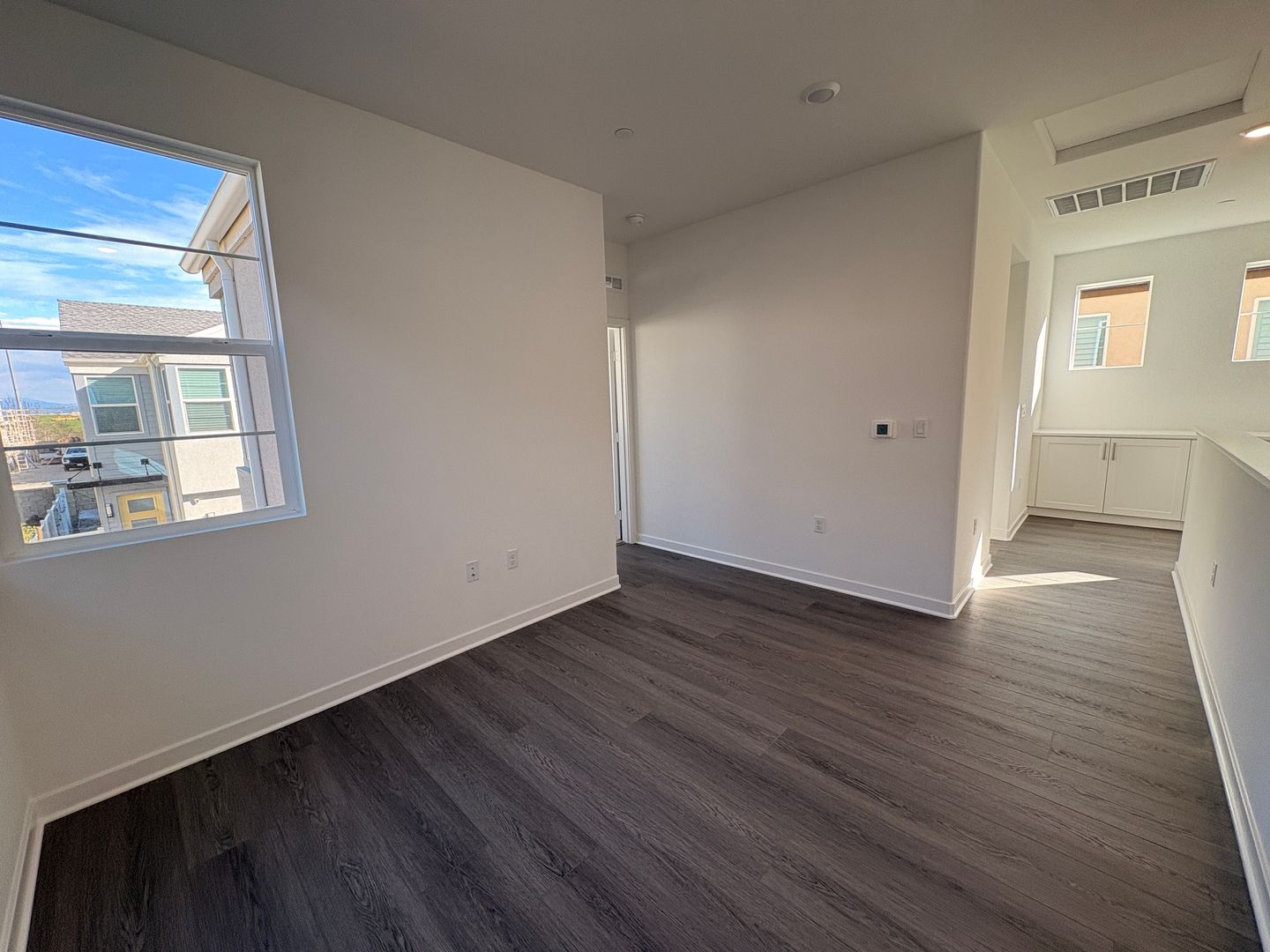 2643 E Hyde Paseo - Ontario - California - 3 bed, 2.5 bath rental property