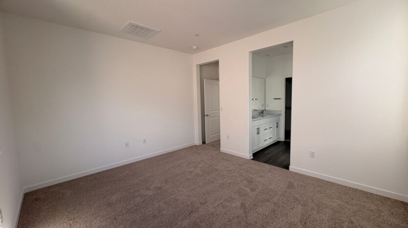 2643 E Hyde Paseo - Ontario - California - 3 bed, 2.5 bath rental property