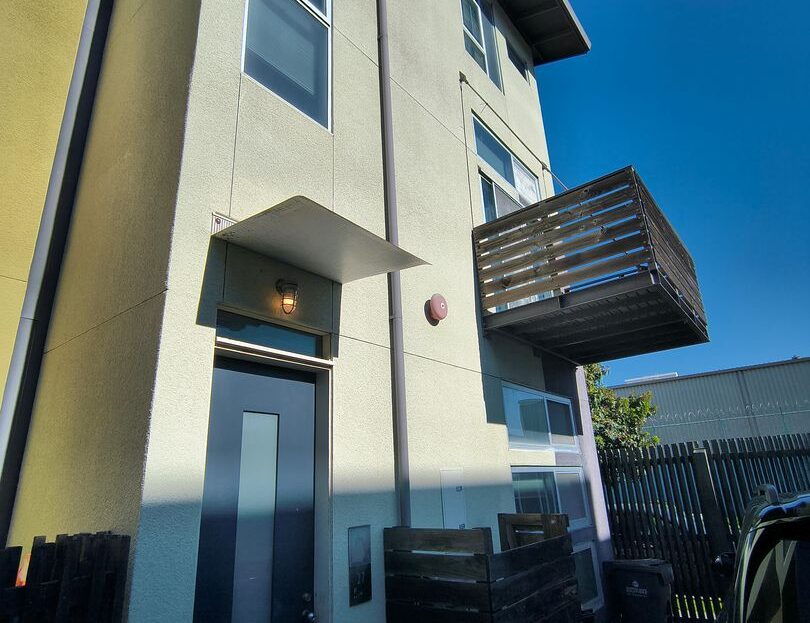 27 Moss Lane - Oakland - California - 3 bed, 2 bath rental property