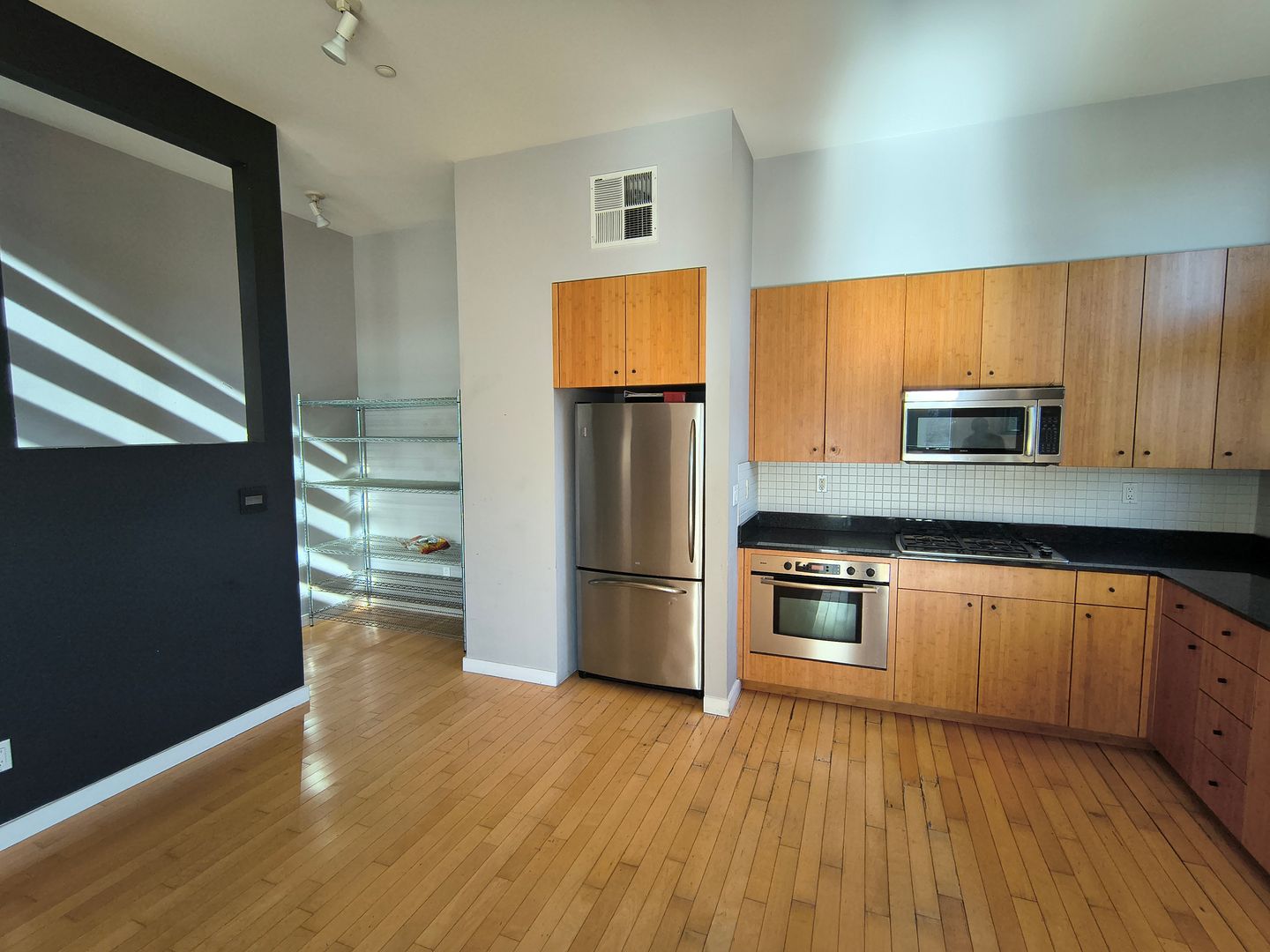 27 Moss Lane - Oakland - California - 3 bed, 2 bath rental property