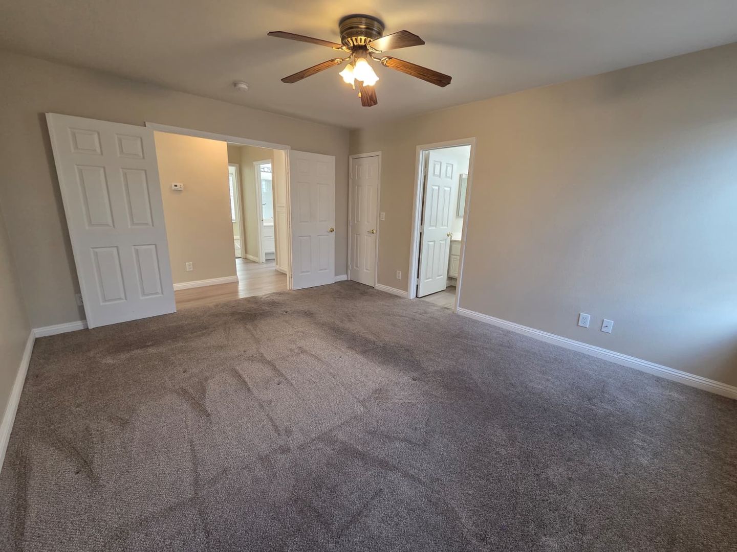 2724 Woodbine av - Henderson - Nevada - 3 bed, 2 bath rental property