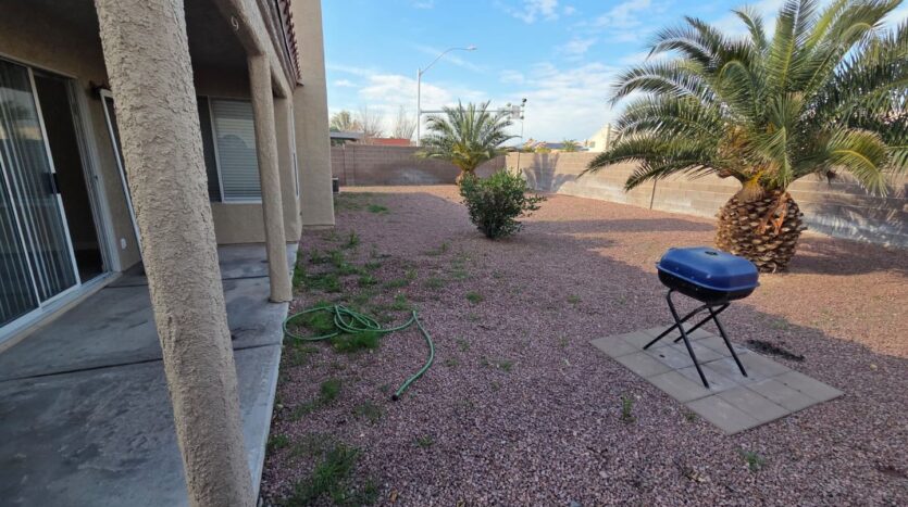2724 Woodbine av - Henderson - Nevada - 3 bed, 2 bath rental property