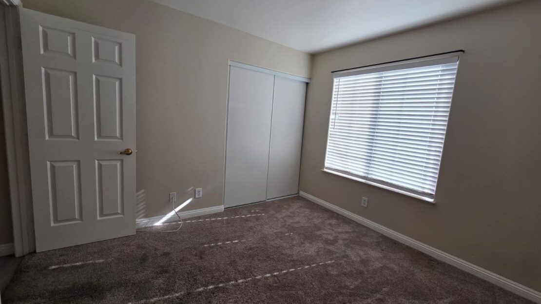 2724 Woodbine av - Henderson - Nevada - 3 bed, 2 bath rental property