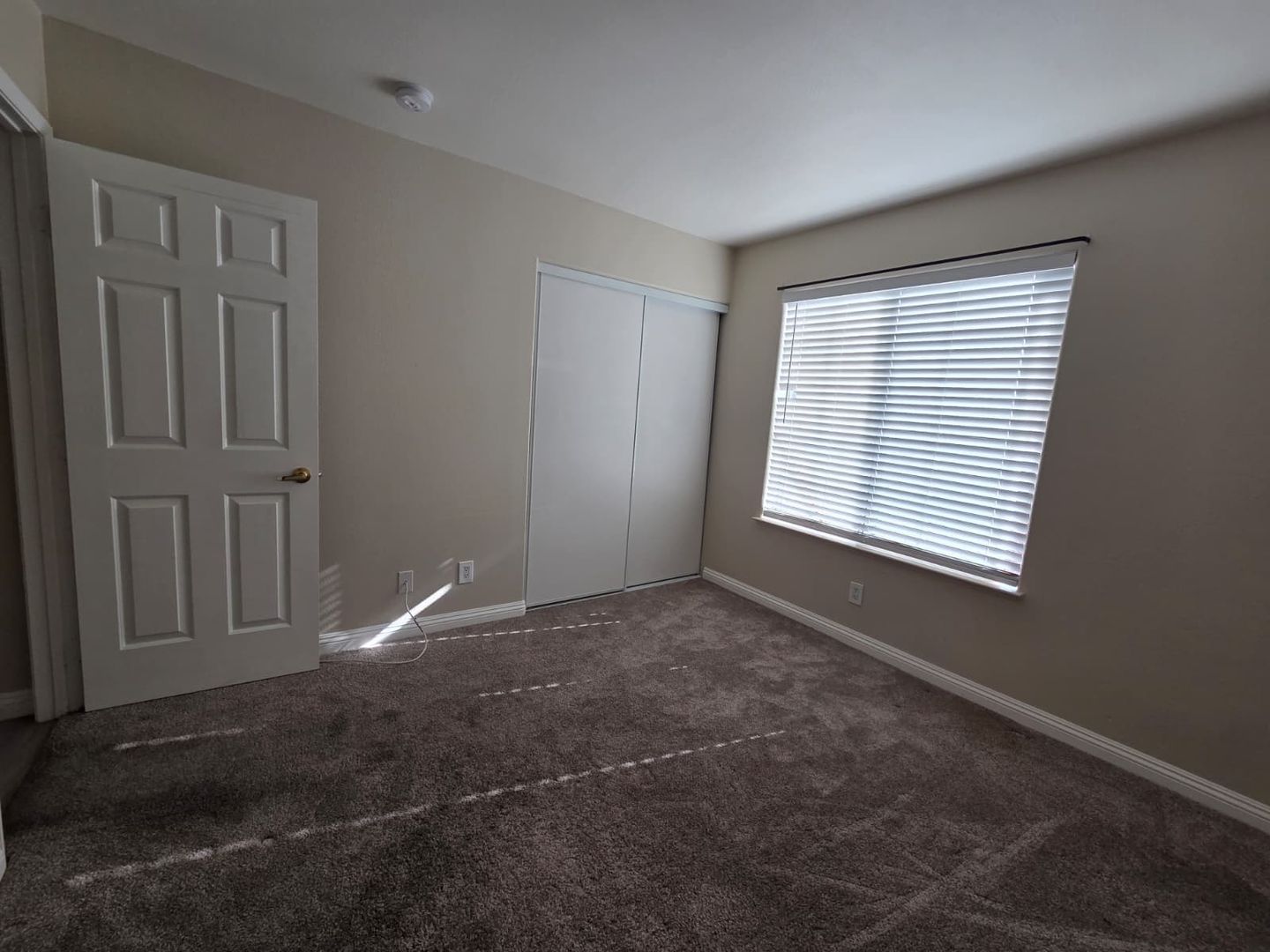 2724 Woodbine av - Henderson - Nevada - 3 bed, 2 bath rental property