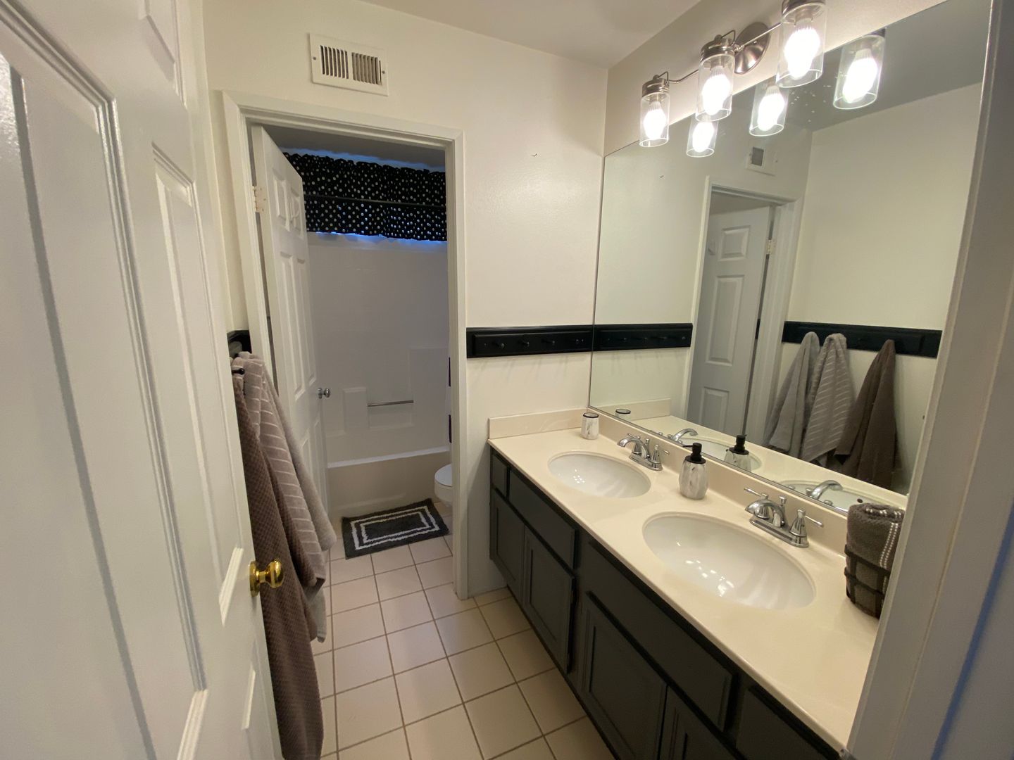 2732 Dearborn Ave. - Palmdale - California - 4 bed, 3 bath rental property