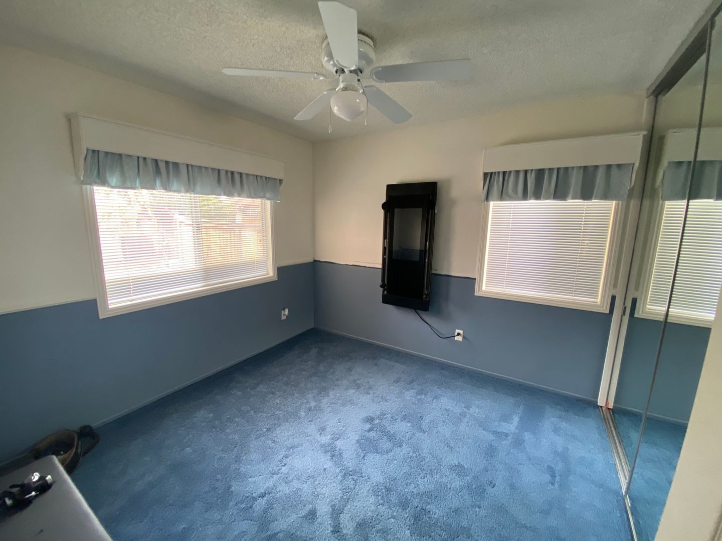 2732 Dearborn Ave. - Palmdale - California - 4 bed, 3 bath rental property