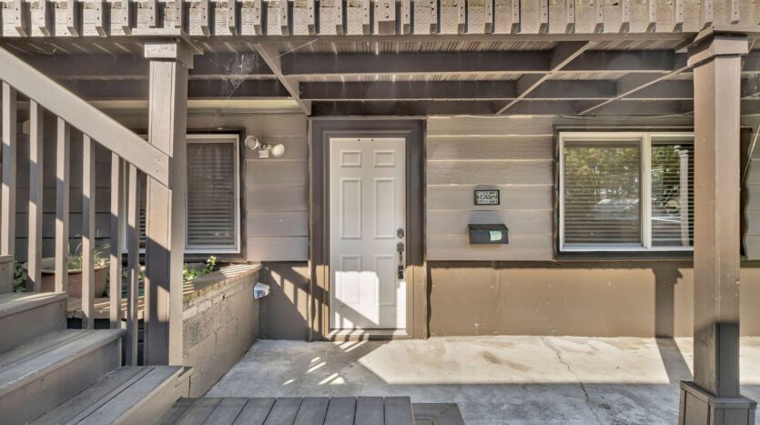 2765-A NW Quimby Street - Portland - Oregon - 1 bed, 1 bath rental property