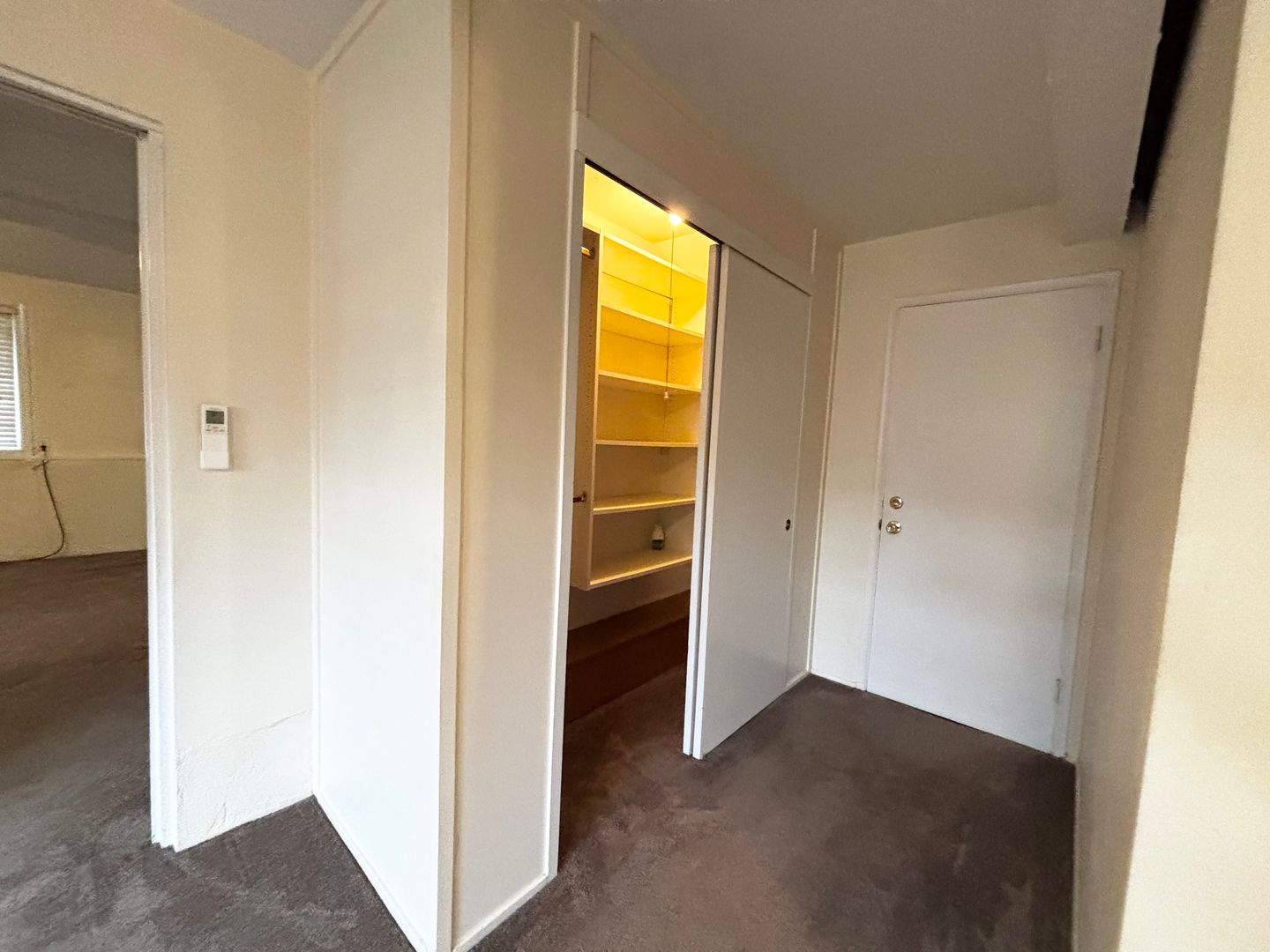 2765-A NW Quimby Street - Portland - Oregon - 1 bed, 1 bath rental property