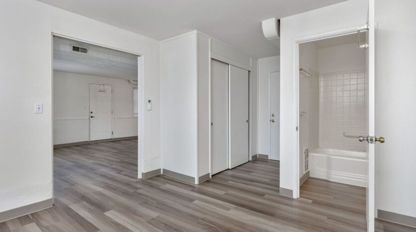 2765-A NW Quimby Street - Portland - Oregon - 1 bed, 1 bath rental property