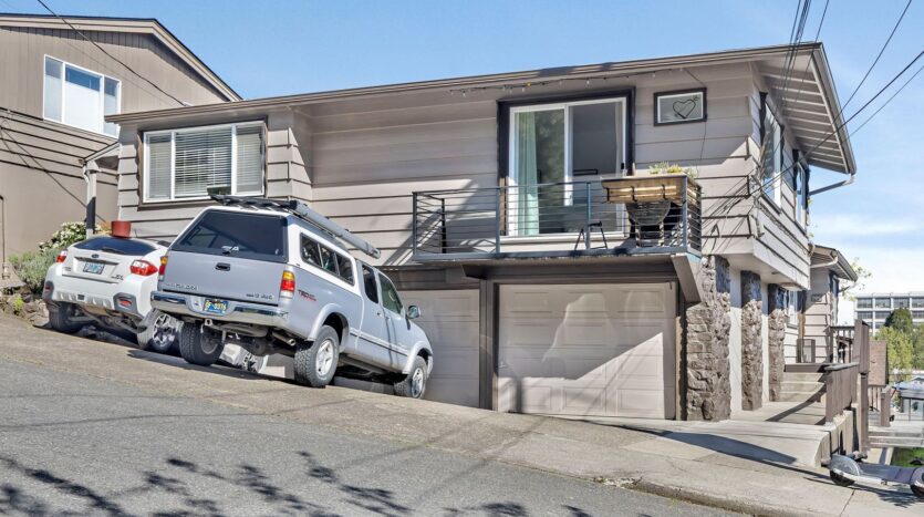 2765-A NW Quimby Street - Portland - Oregon - 1 bed, 1 bath rental property