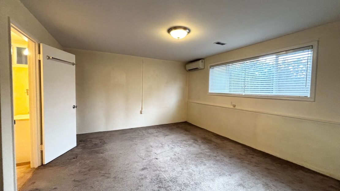 2765-A NW Quimby Street - Portland - Oregon - 1 bed, 1 bath rental property