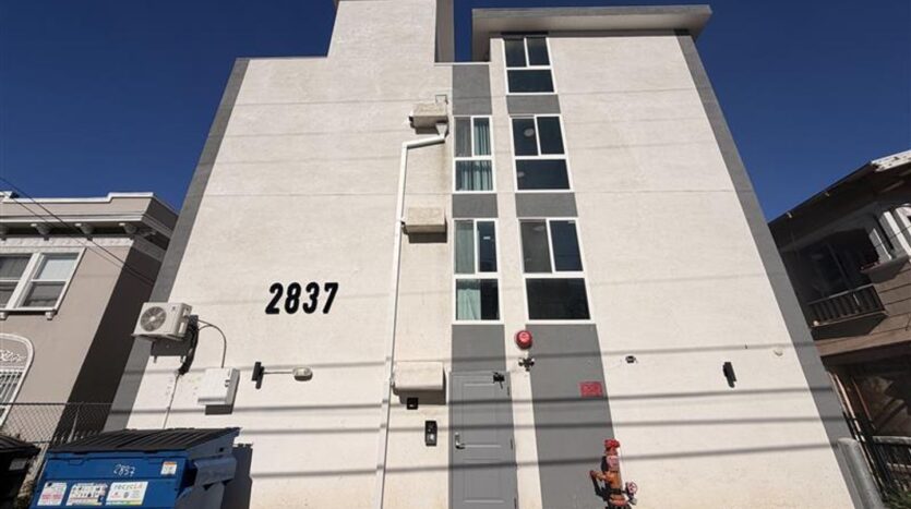 2837 San Marino St.  - Los Angeles - California - 1 bed, 1 bath rental property