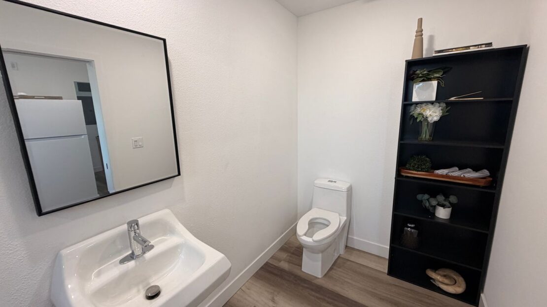 2837 San Marino St.  - Los Angeles - California - 1 bed, 1 bath rental property