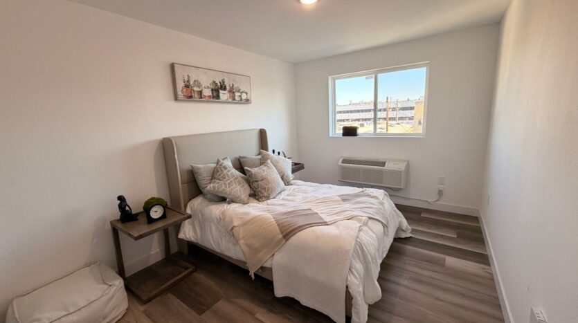 2837 San Marino St.  - Los Angeles - California - 1 bed, 1 bath rental property