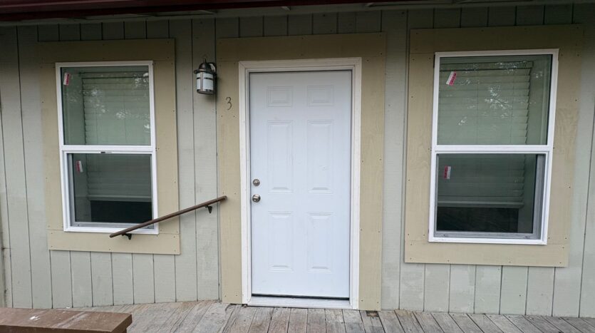 3 SW McKinley Ave  - Bend - Oregon - 1 bed, 1 bath rental property