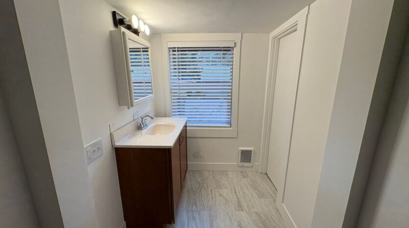 3 SW McKinley Ave  - Bend - Oregon - 1 bed, 1 bath rental property