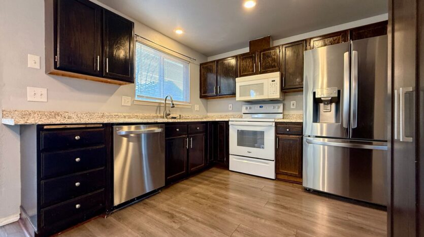 3042 SW Quartz Ave - Redmond - Oregon - 3 bed, 2 bath rental property