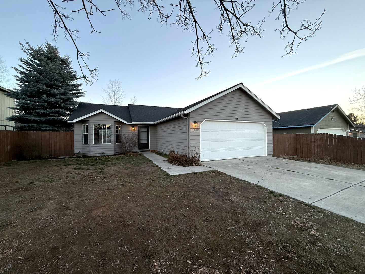 3042 SW Quartz Ave - Redmond - Oregon - 3 bed, 2 bath rental property
