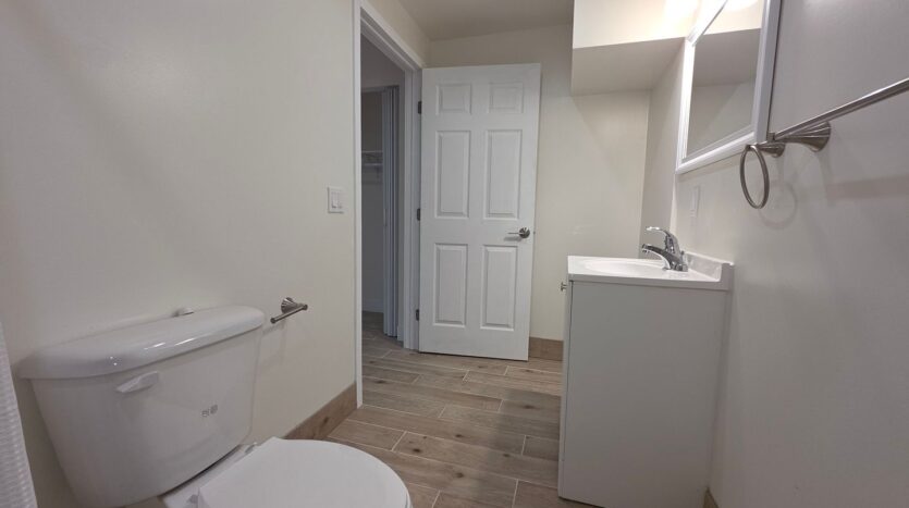 320 Myrtle Street - A - Glendale - California - 1 bed, 1 bath rental property